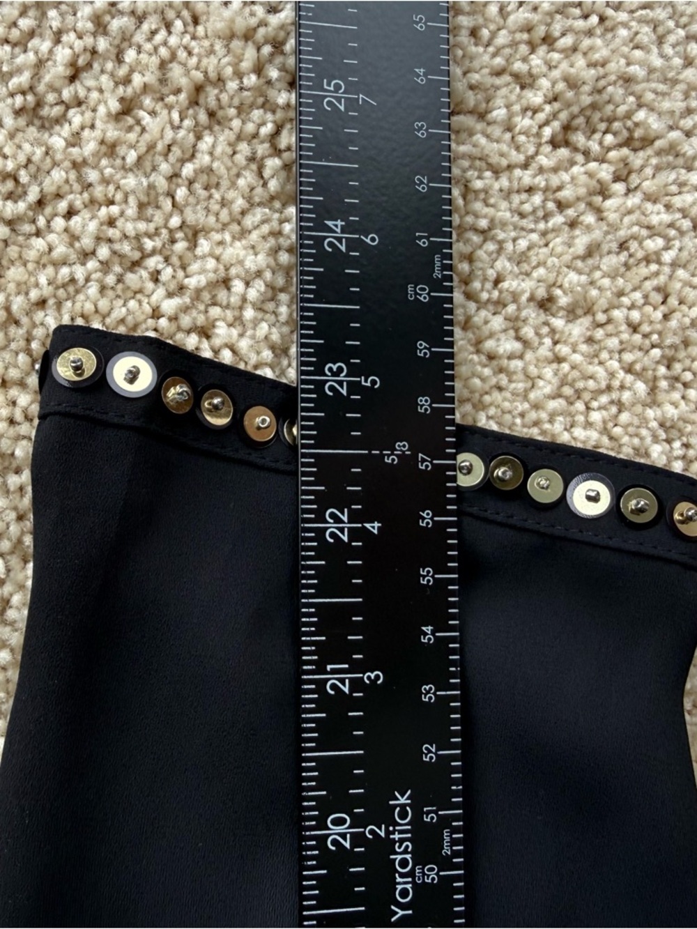 NWT GUESS 1981 Black Blouse Women Medium Studded V Neck Long Sleeve - Picture 8 of 8